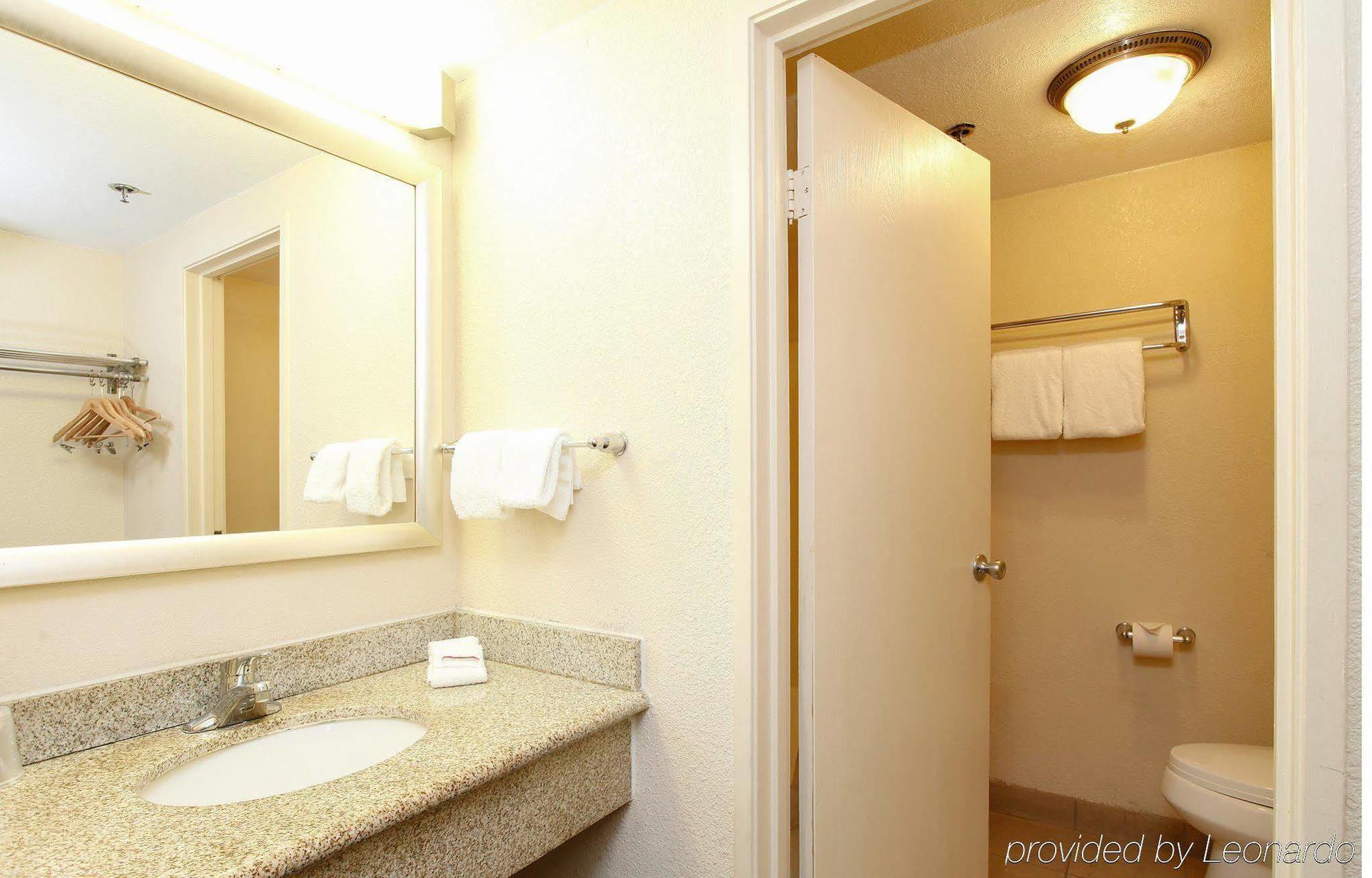 Ontario Airport Executive Inn Esterno foto